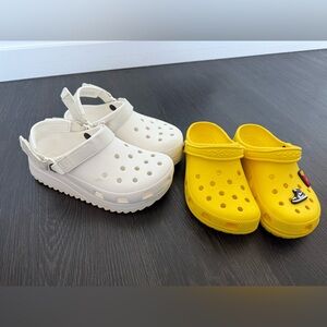 Set of 2 Crocs Women Size 8